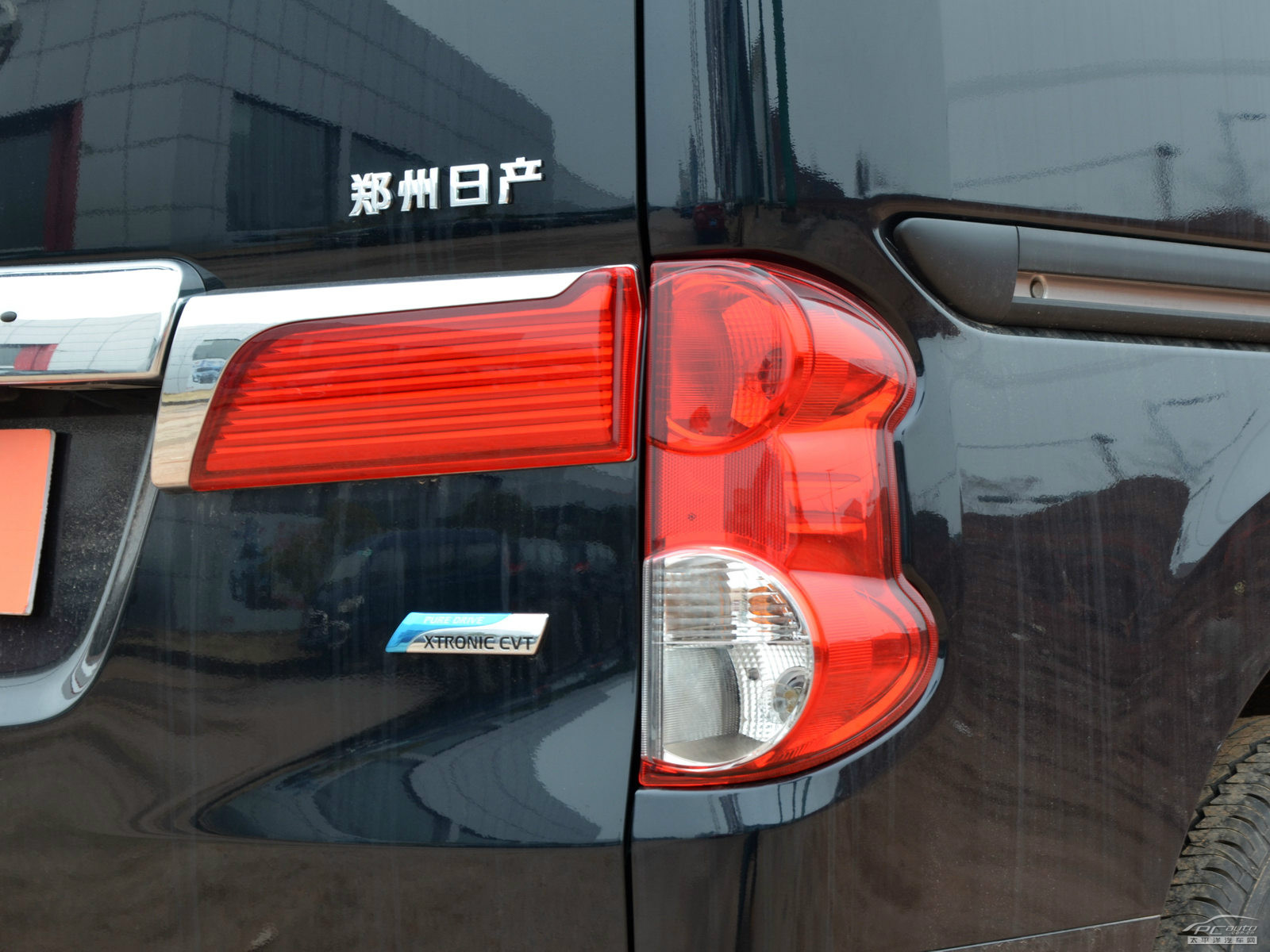 日產(chǎn)NV200外觀高清大圖
