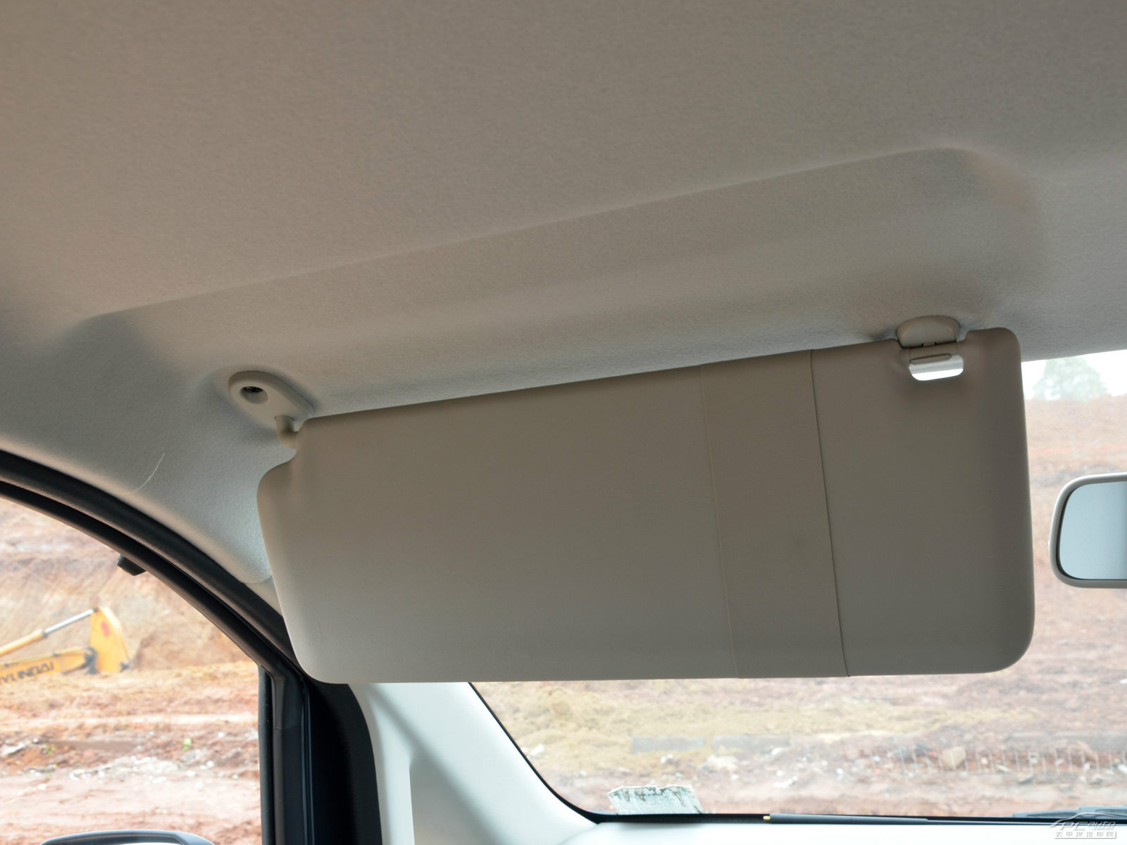 日產(chǎn)NV200內(nèi)飾高清大圖