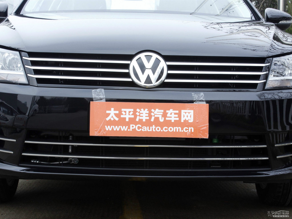 幻影黑寶來(lái)車頭外觀圖片