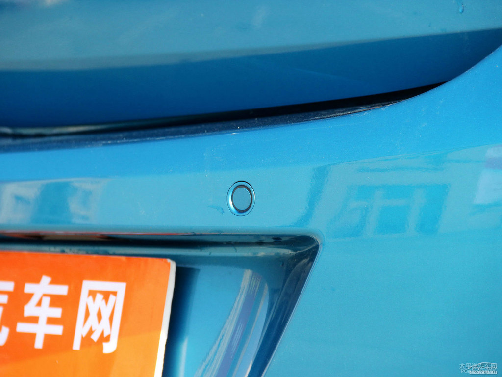天際藍(lán)英朗車(chē)尾外觀圖片
