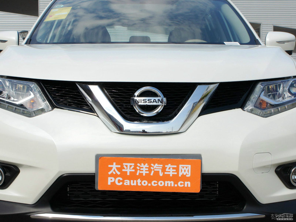 象牙白奇駿車頭外觀圖片