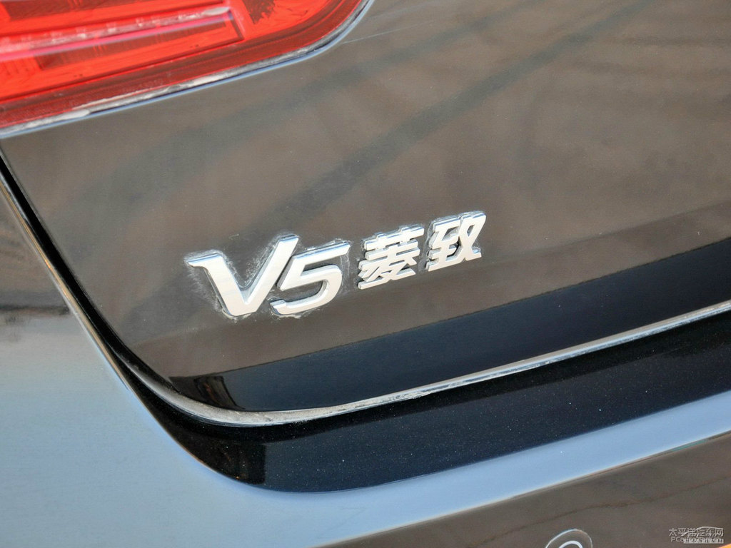 V5܇β^DƬ