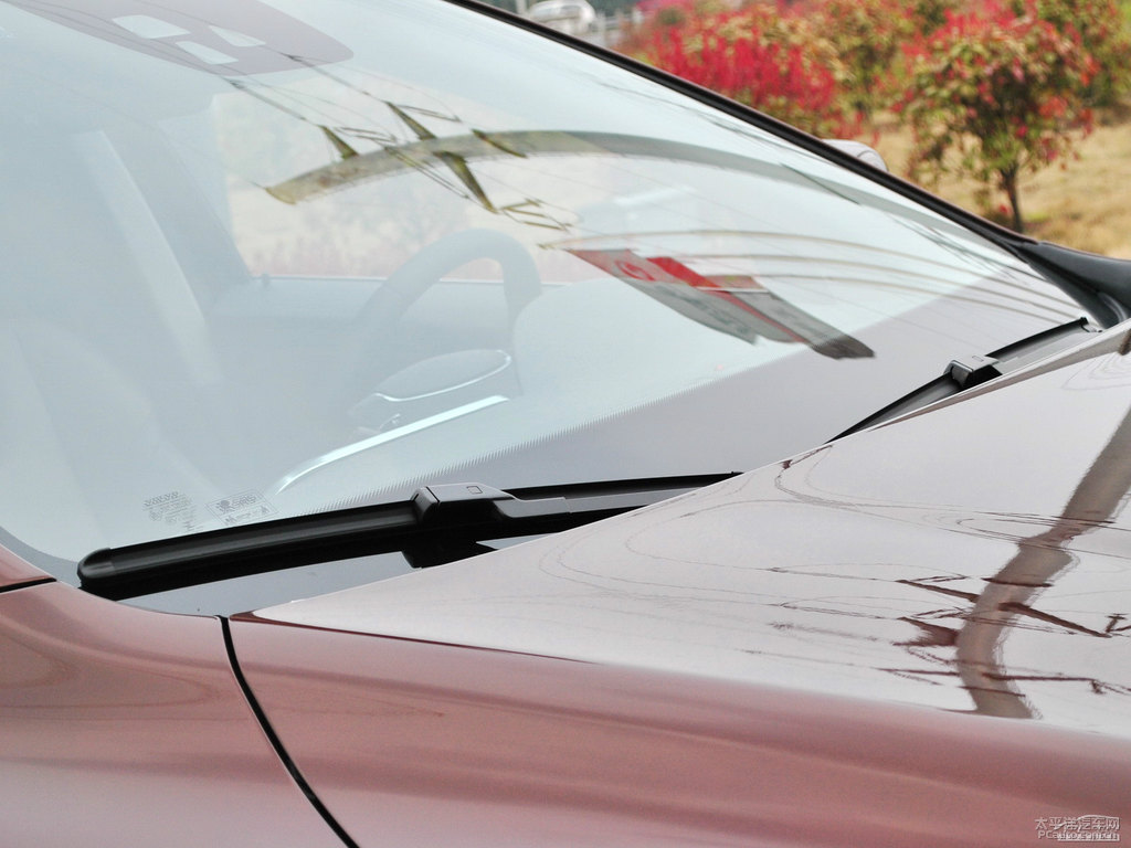 ɫ֠XC60(M)܇^DƬ