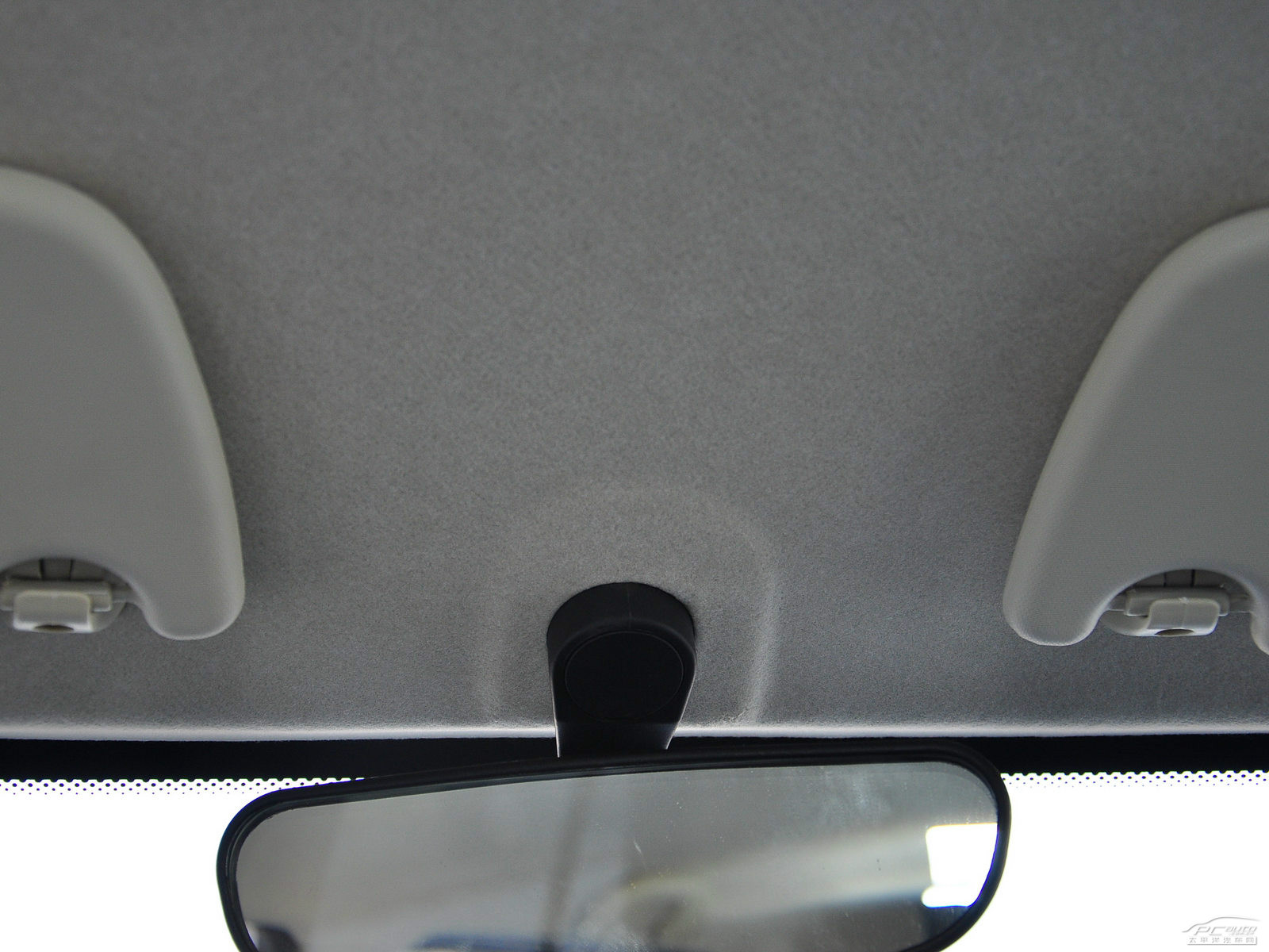 力帆330內(nèi)飾高清大圖