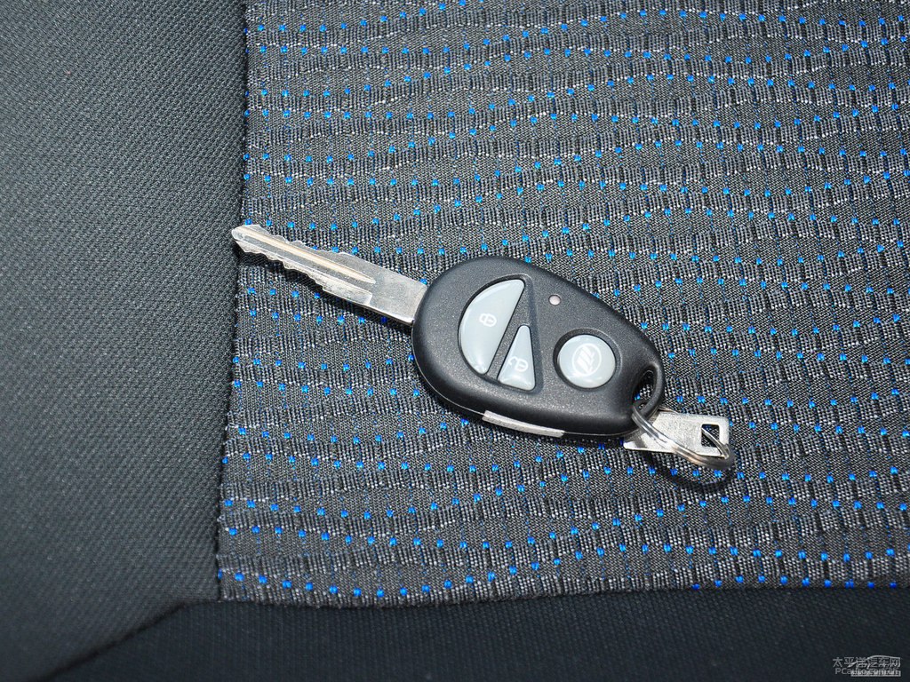 ɫ330(x)(ji)(x)(ji)DƬ