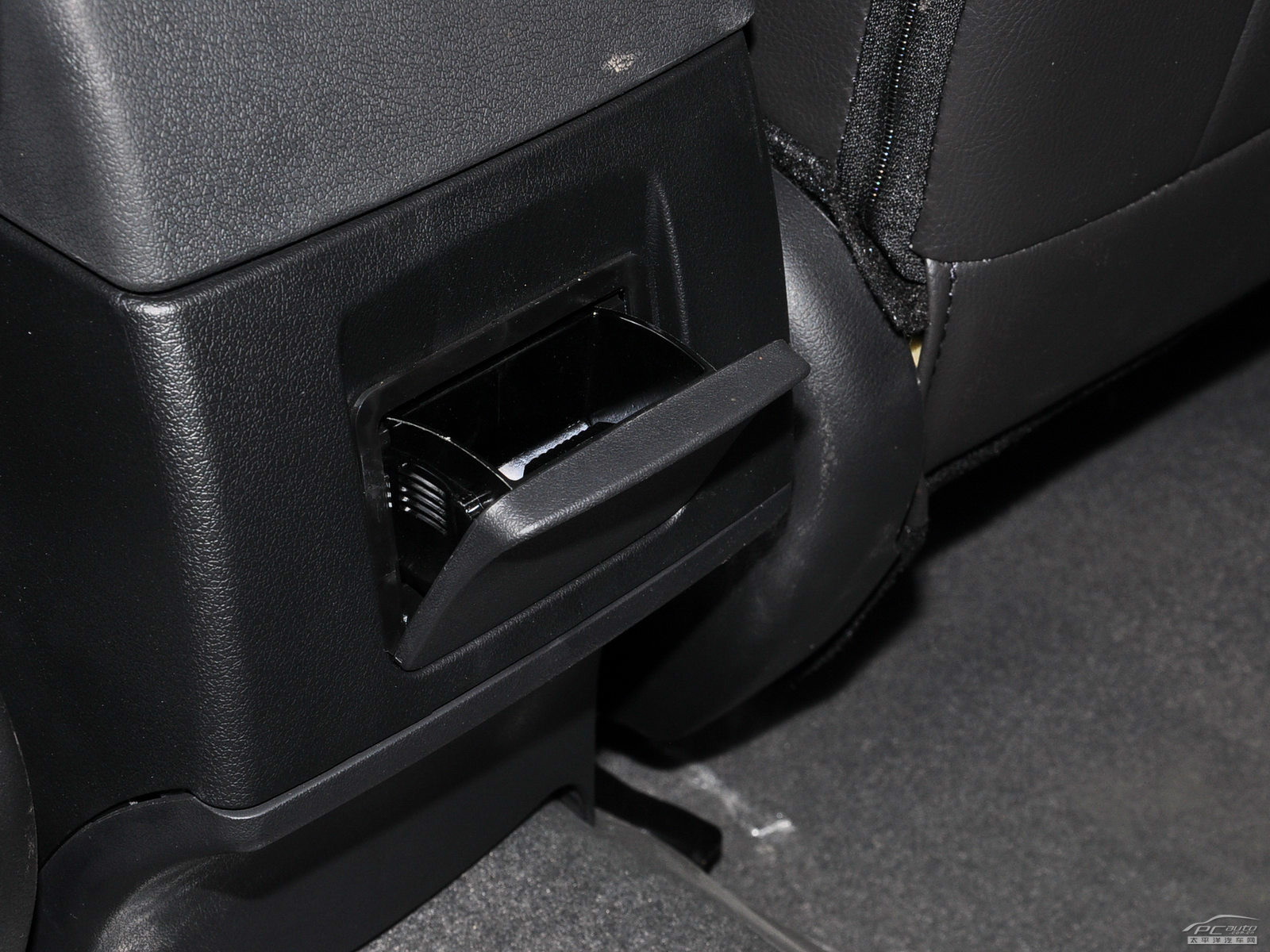 力帆X60空間高清大圖