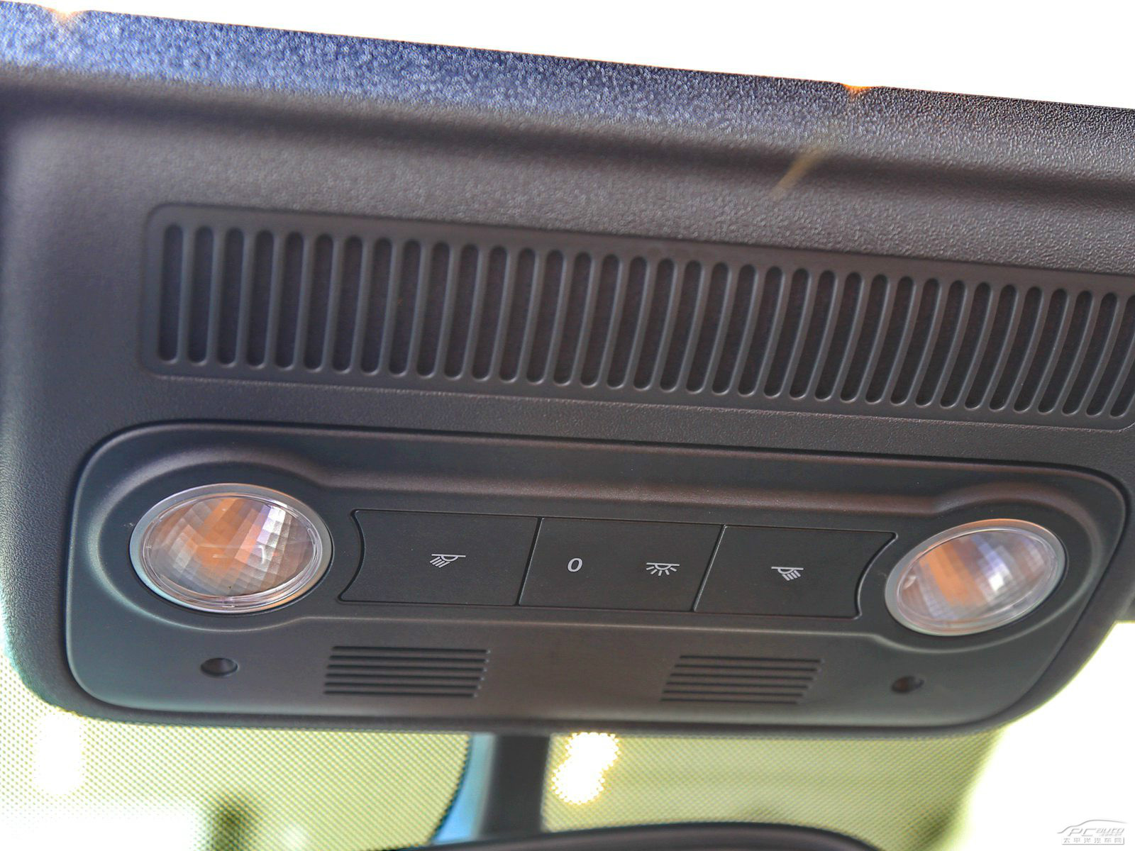 高爾夫(進(jìn)口)內(nèi)飾高清大圖