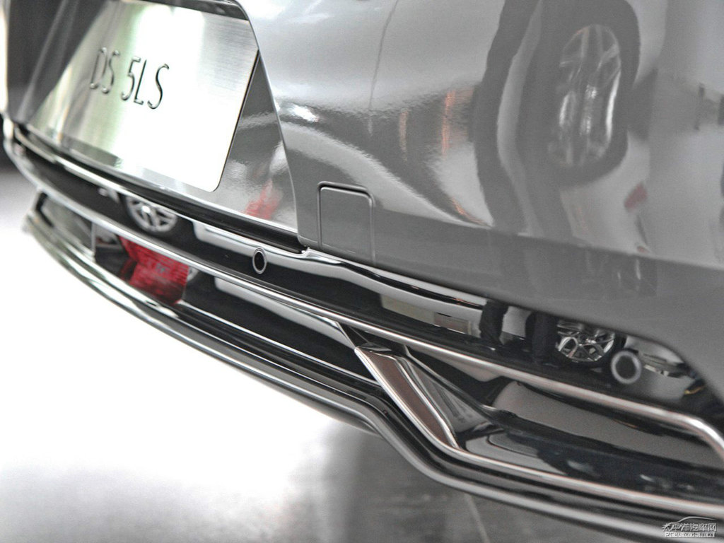 嫻DS 5LS܇(ch)^DƬ