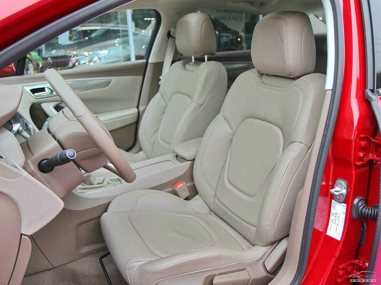 DS 5LS內(nèi)飾高清大圖