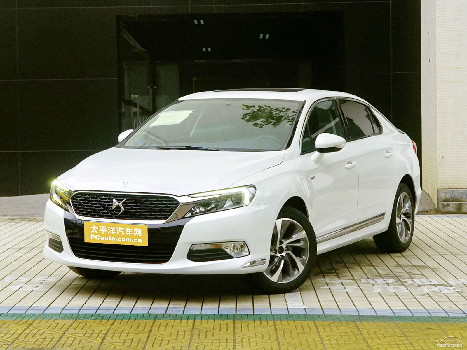 DS 5LS外觀高清大圖