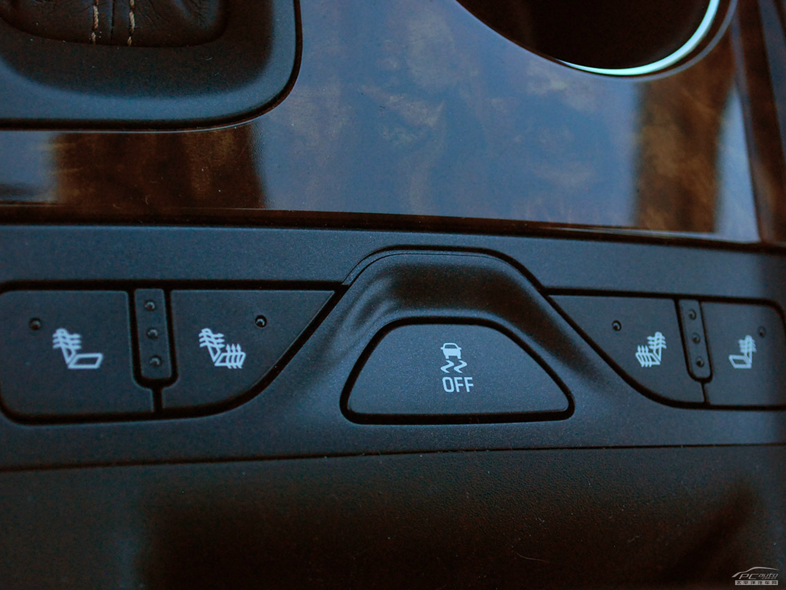 雪佛蘭Impala內(nèi)飾高清大圖