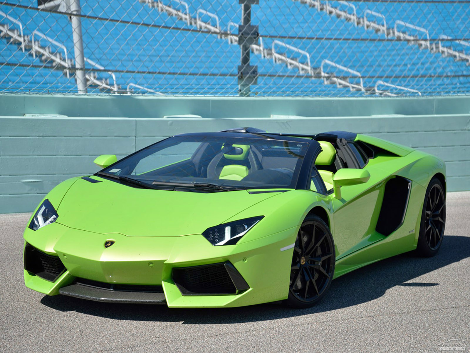 Aventador外觀高清大圖