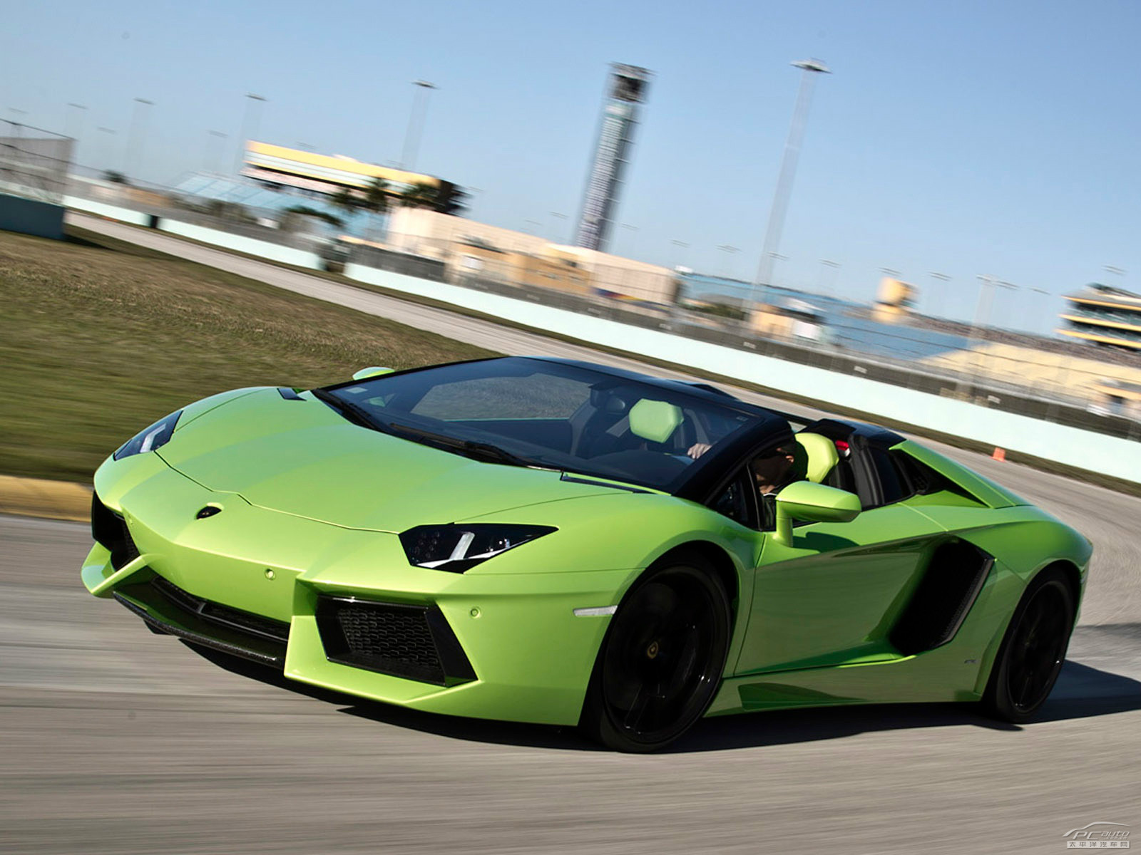 Aventador外觀高清大圖