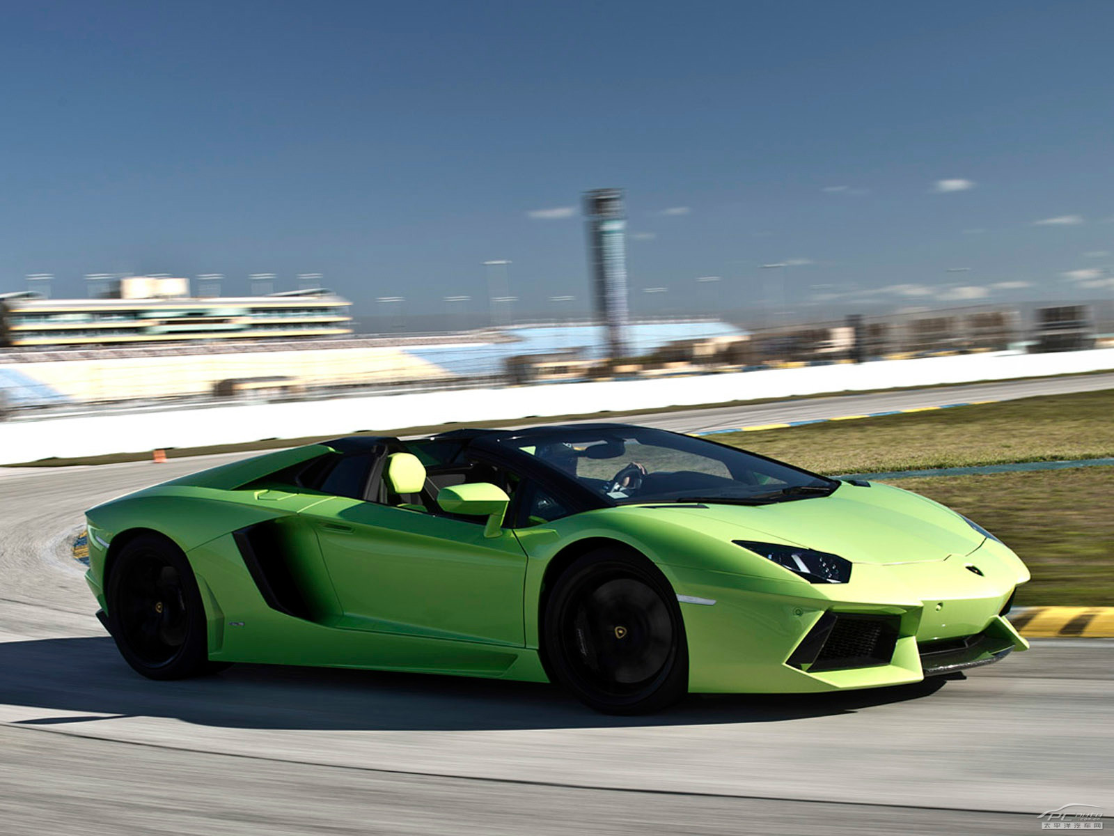 Aventador外觀高清大圖