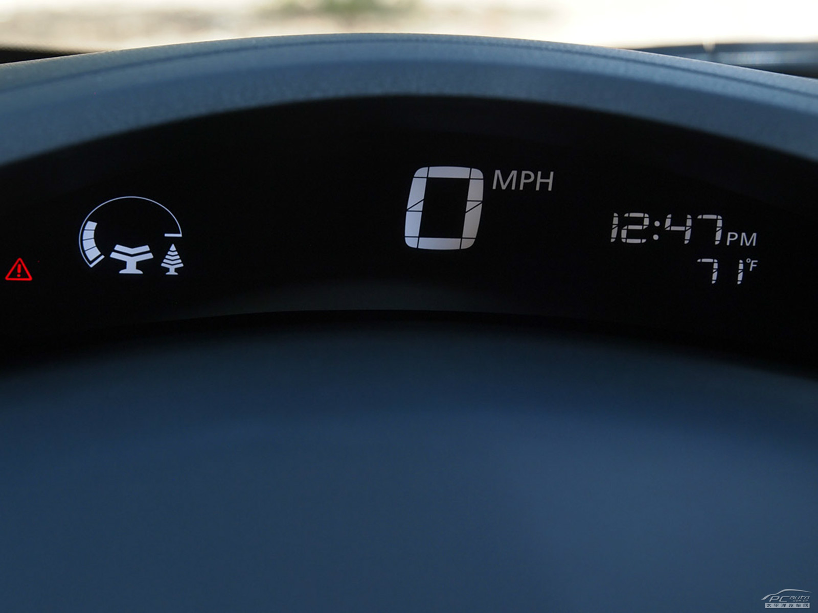 聆風(fēng)Leaf內(nèi)飾高清大圖