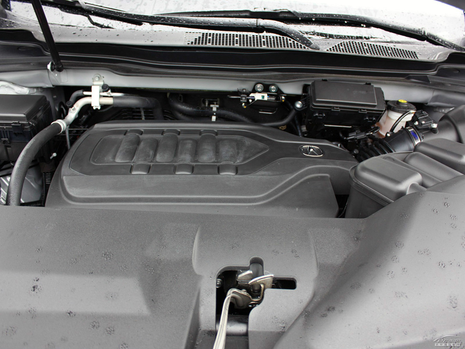 謳歌MDX細節(jié)高清大圖