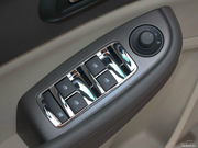 2014款 2.0L 自動(dòng)舒適版 2014款 2.0L 自動(dòng)舒適版