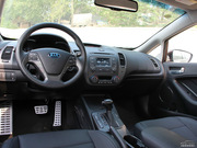 2014款 1.6L 自動(dòng)Premium 2014款 1.6L 自動(dòng)Premium