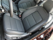 2014款 1.6L 自動(dòng)Premium 2014款 1.6L 自動(dòng)Premium