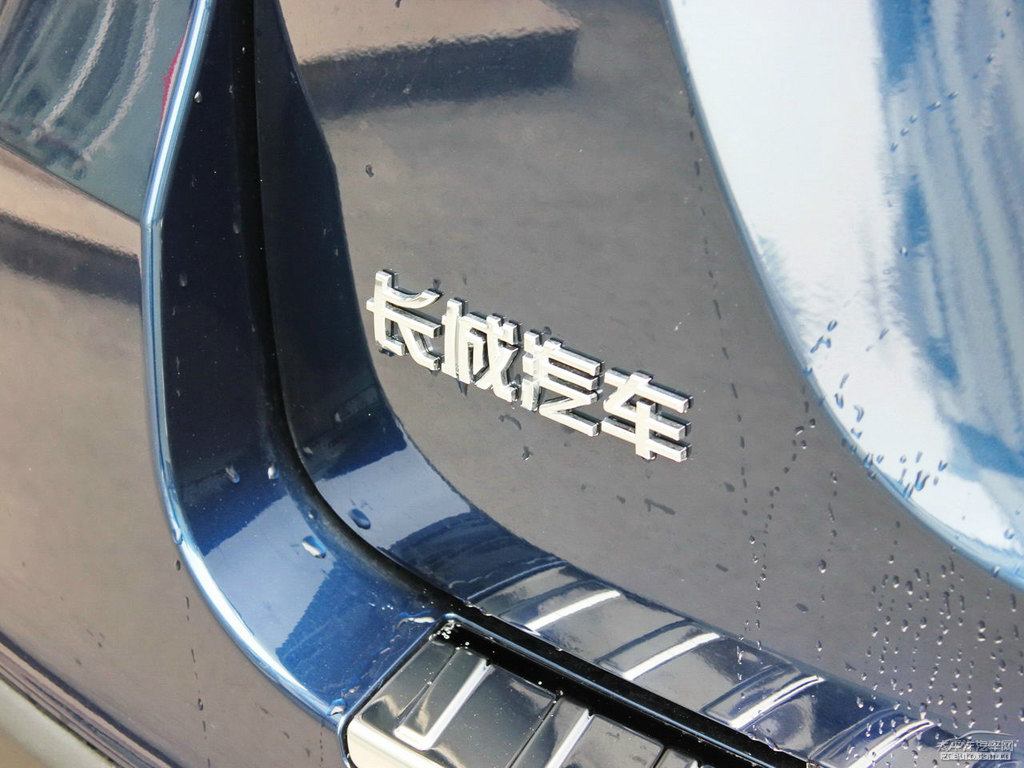 風(fēng)尚藍(lán)哈弗H6車尾外觀圖片