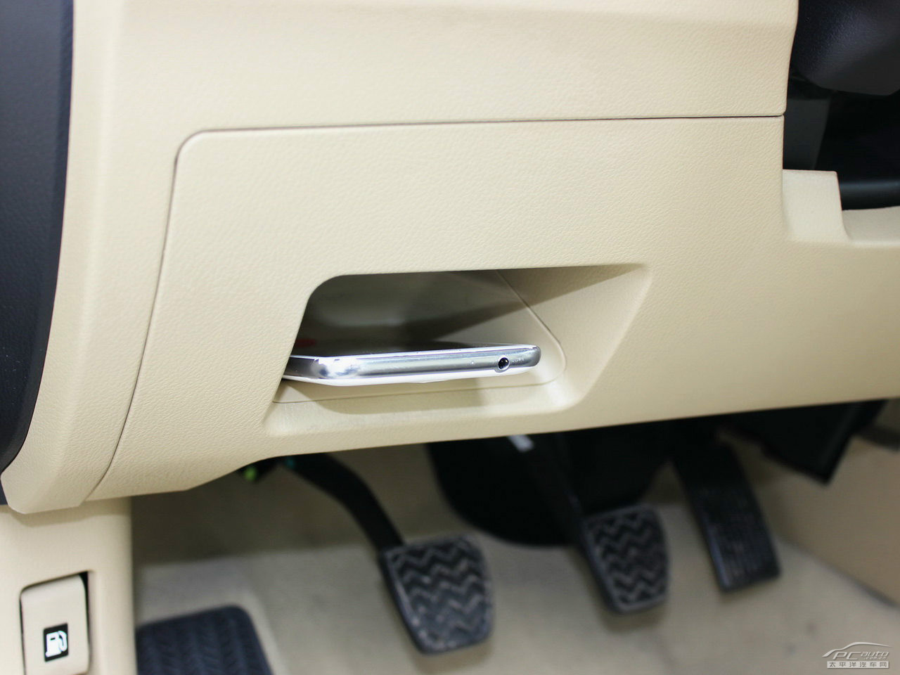 哈弗H6空間高清大圖
