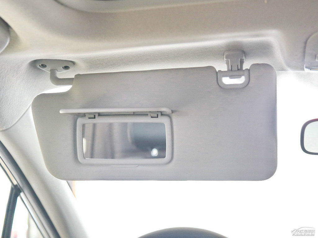 珠光寶石黑斯巴魯XV車廂內(nèi)飾圖片