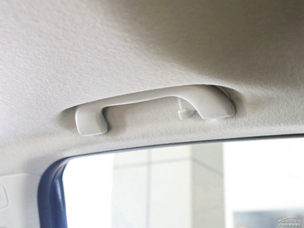 珠光寶石黑斯巴魯XV車廂內(nèi)飾圖片