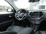 2014款 2.4L 豪華版