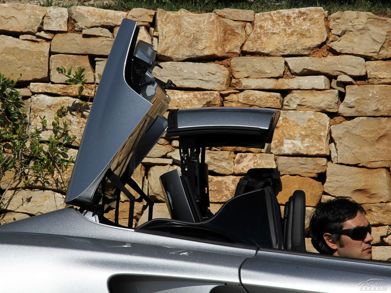 邁凱倫MP4-12C外觀高清大圖