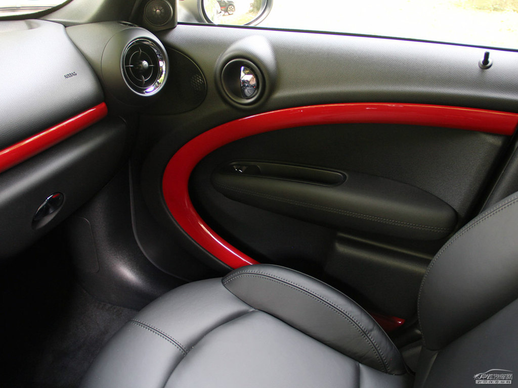 MINI JCW COUNTRYMAN܇(ni)DƬ
