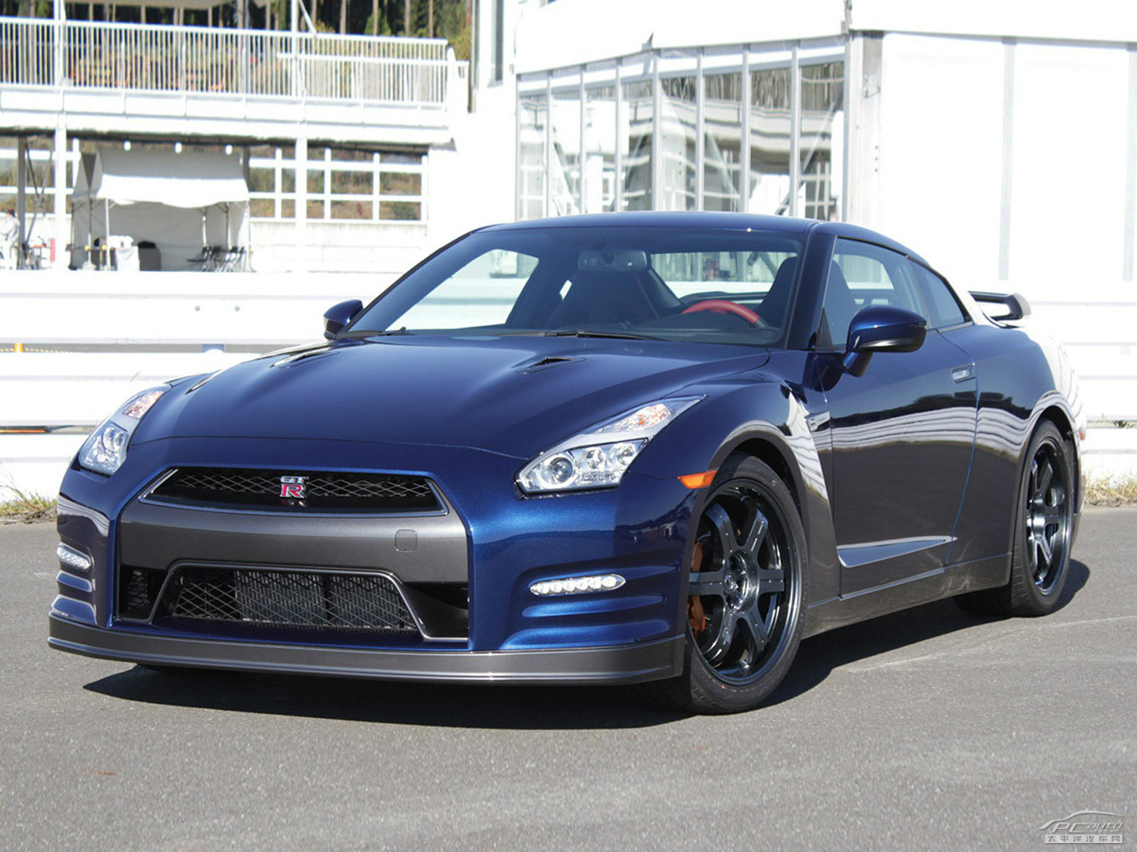 日產(chǎn)GT-R外觀高清大圖