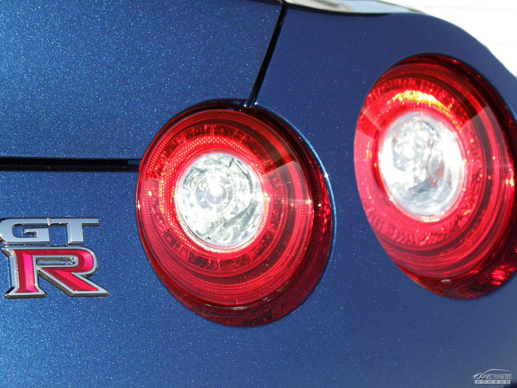 ծa(chn)GT-R܇β^DƬ