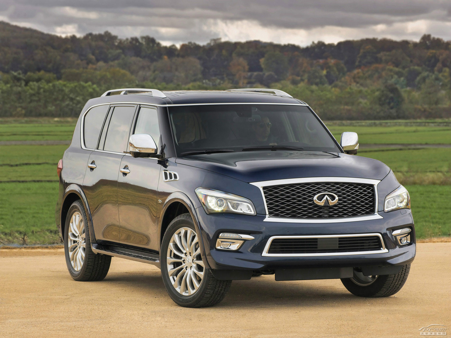 英菲尼迪qx80 2015款 基本型