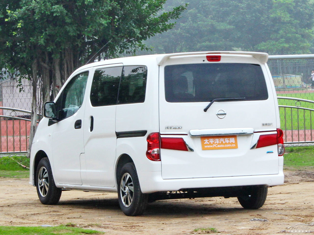 日產(chǎn)NV200外觀高清大圖