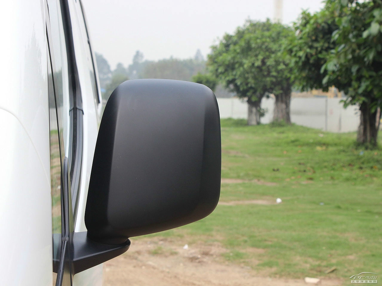 日產(chǎn)NV200外觀高清大圖