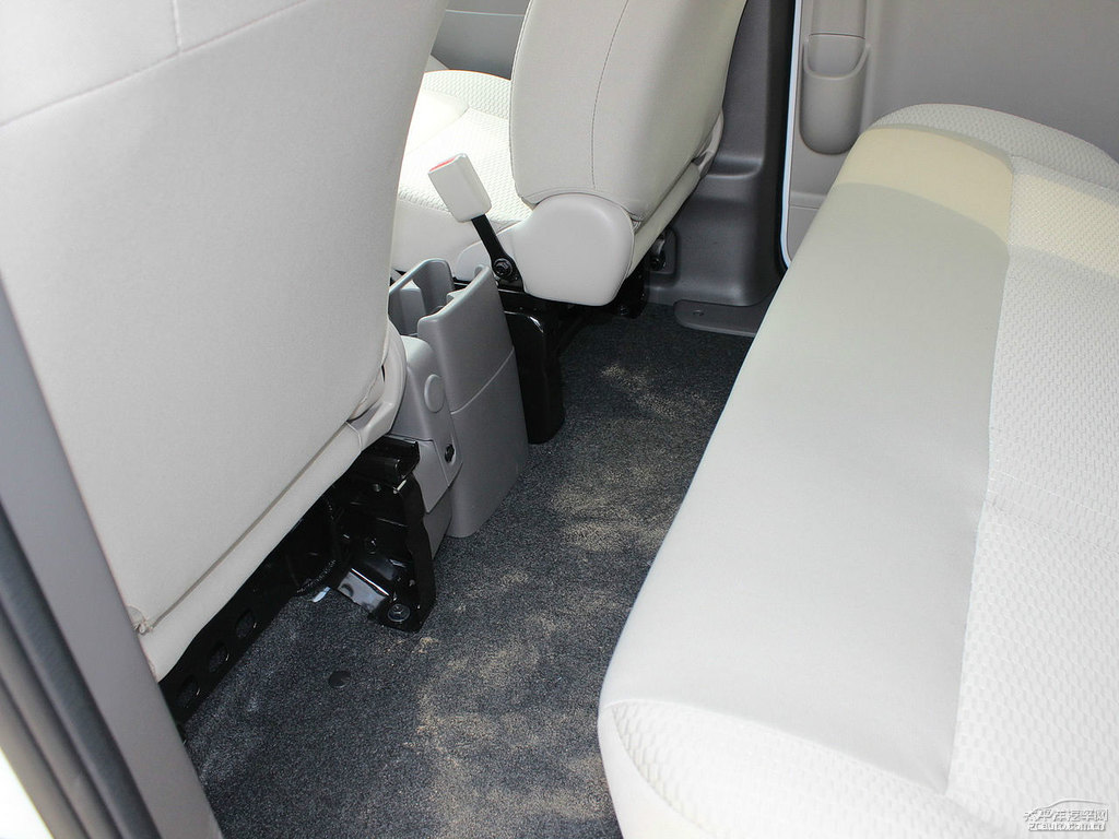 ծa(chn)NV200{˿ggDƬ