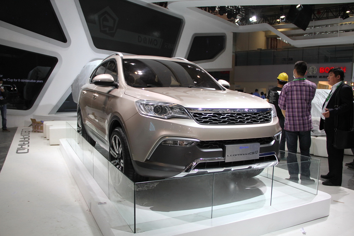 獵豹CS10車展高清大圖
