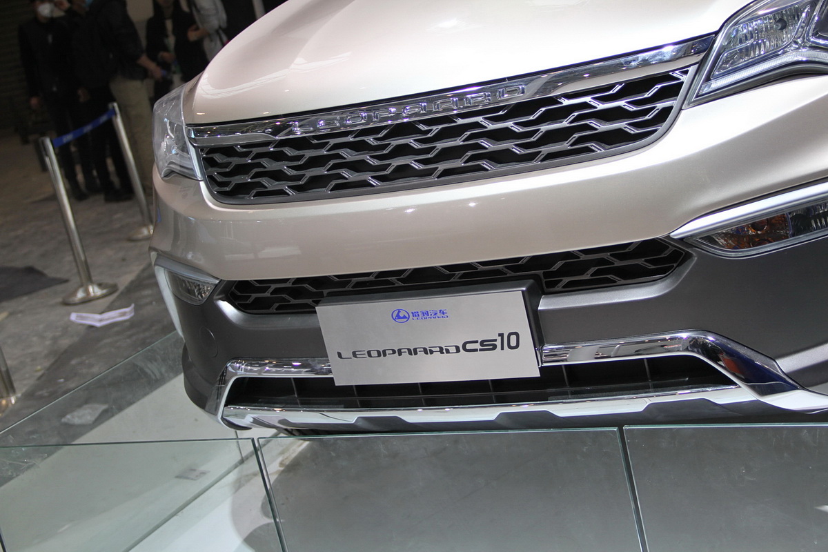 獵豹CS10車展高清大圖