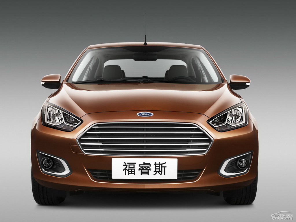 豪情棕福睿斯整車外觀外觀圖片