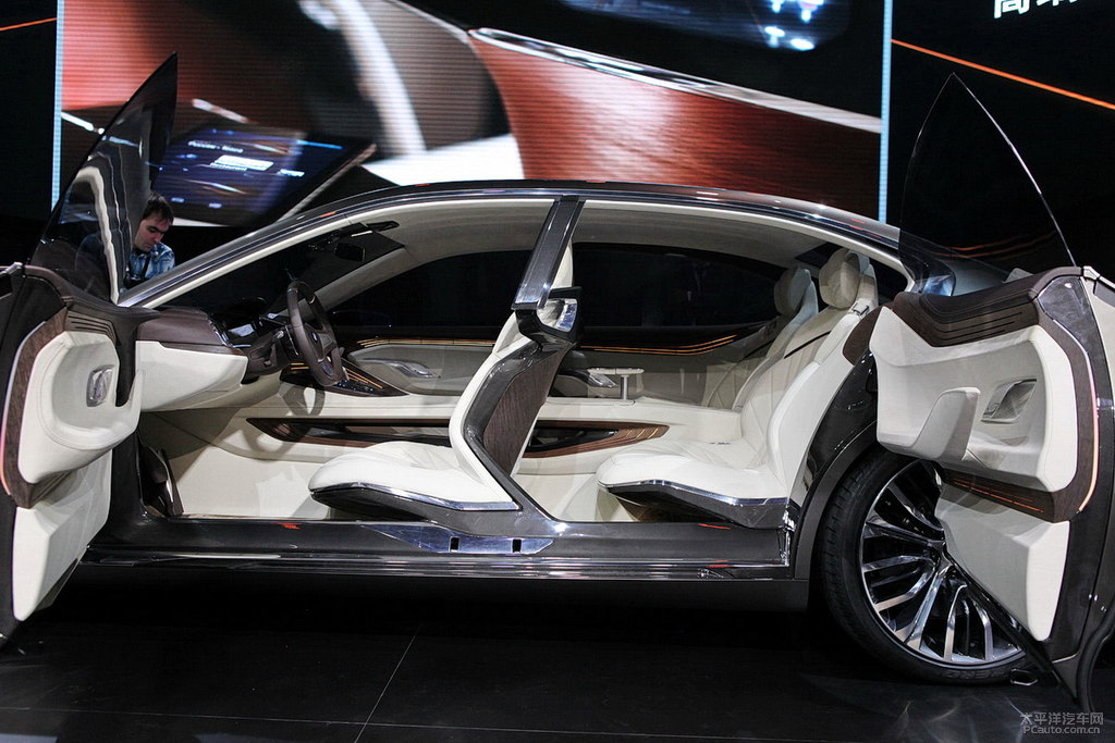 RVISION Future LuxuryDƬ