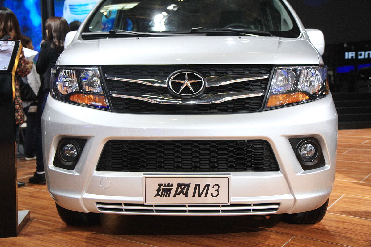 瑞風(fēng)車展高清大圖