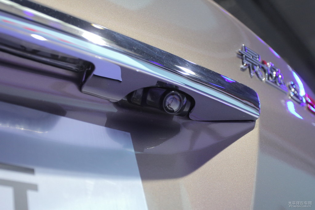 S50DƬ
