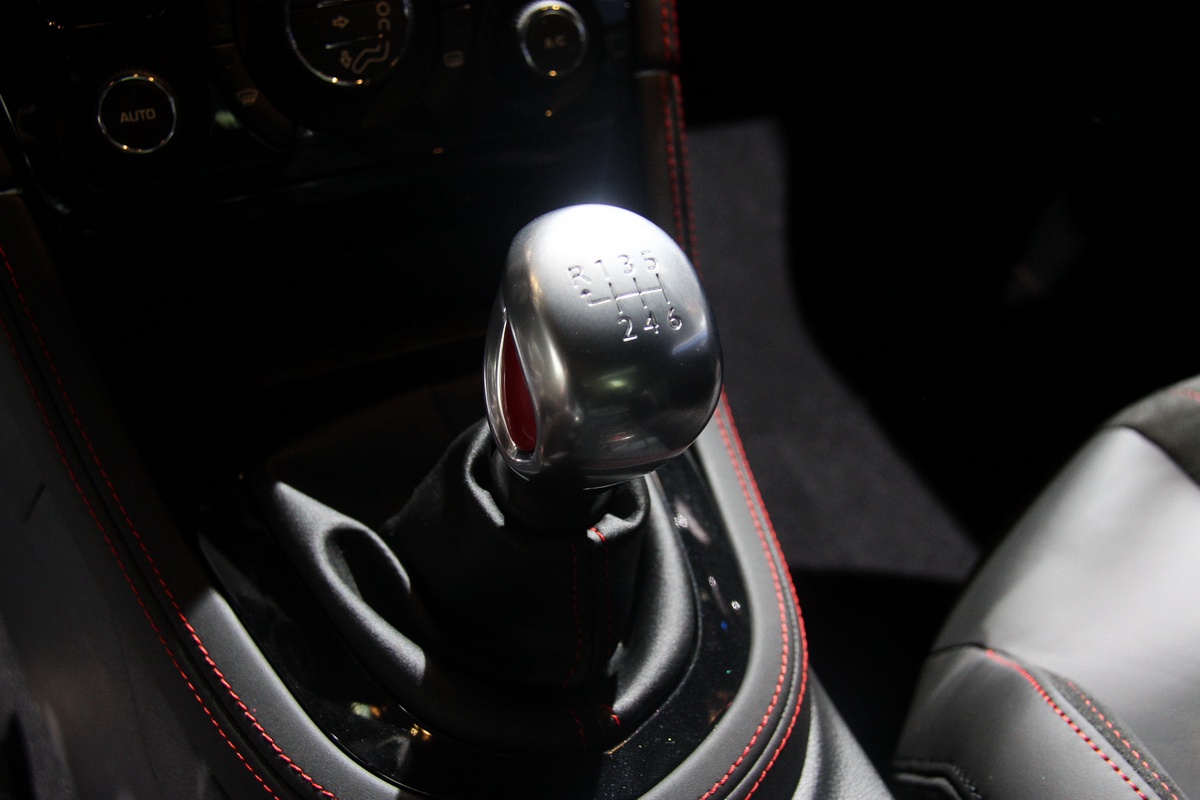 標(biāo)致RCZ車展高清大圖