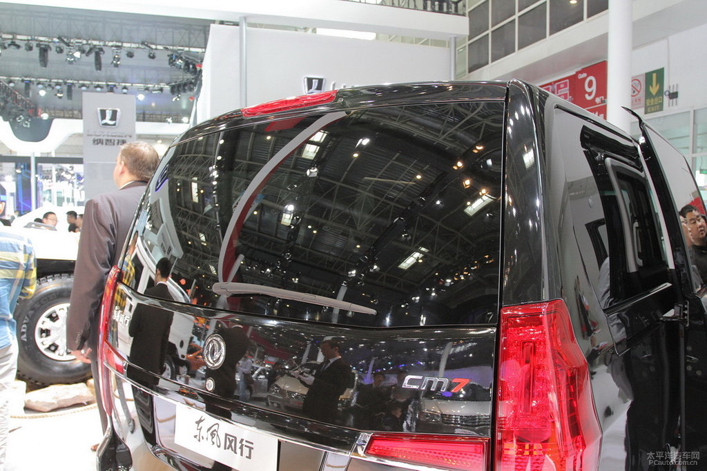 LCM7DƬ