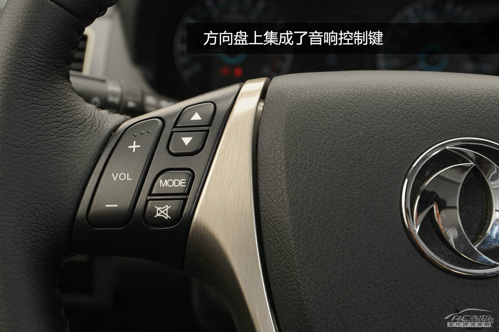 S50DƬ