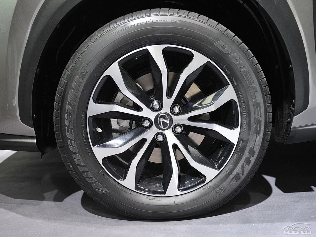 雷克薩斯NX外觀高清大圖