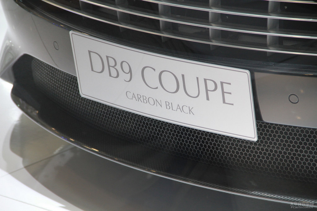 DB9DƬ