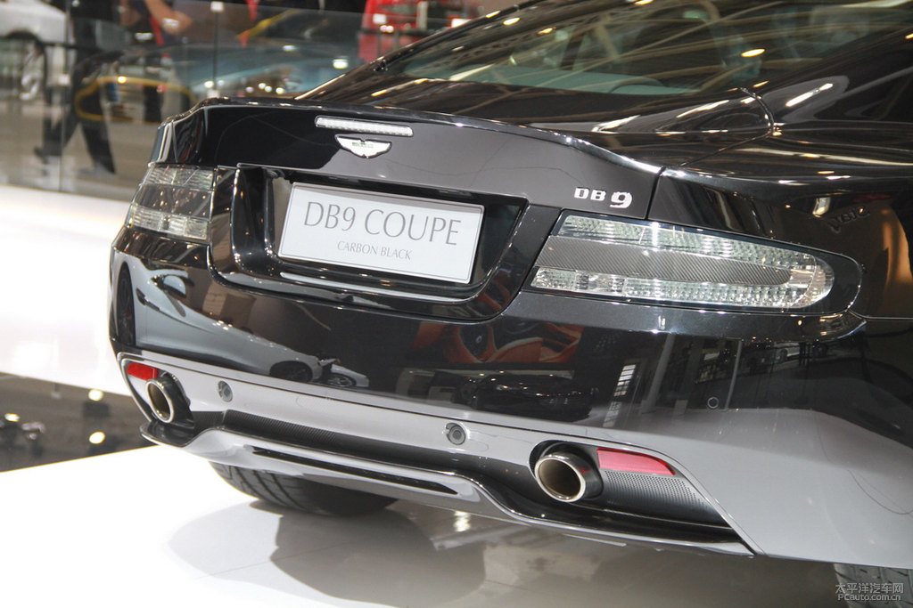 DB9DƬ