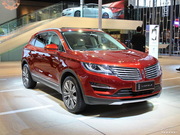 2015款 2.0T 四驅(qū)尊耀版 2015款 2.0T 四驅(qū)尊耀版