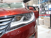 2015款 2.0T 四驅(qū)尊耀版 2015款 2.0T 四驅(qū)尊耀版